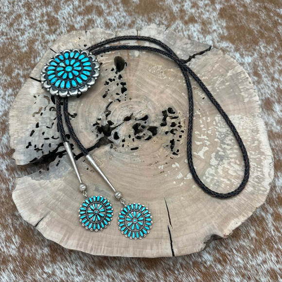 SOUTHWEST STYLE Sterling Bolo Tie & Earrings Set With Navajo Turquoise Clusters - Picture 2 of 8